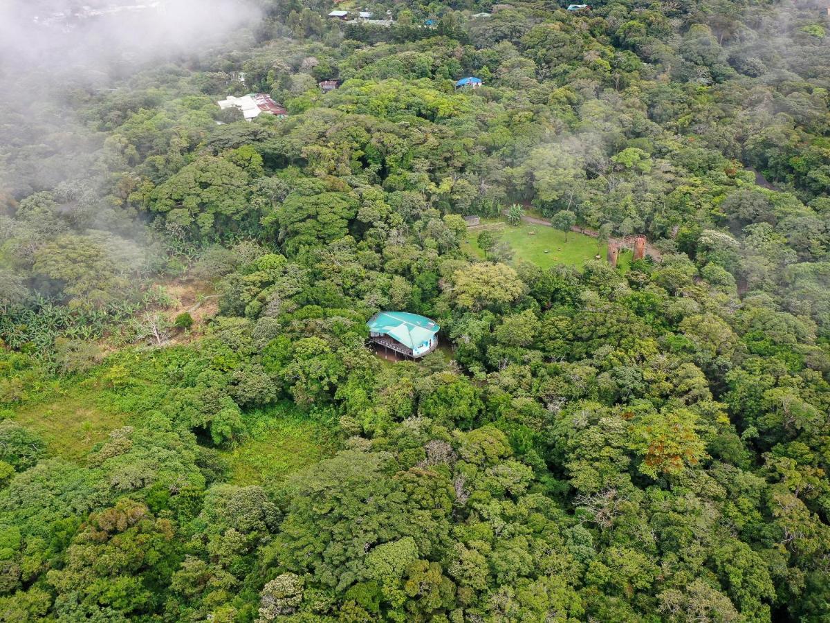 Moon Wonders Vacation House Monteverde Esterno foto