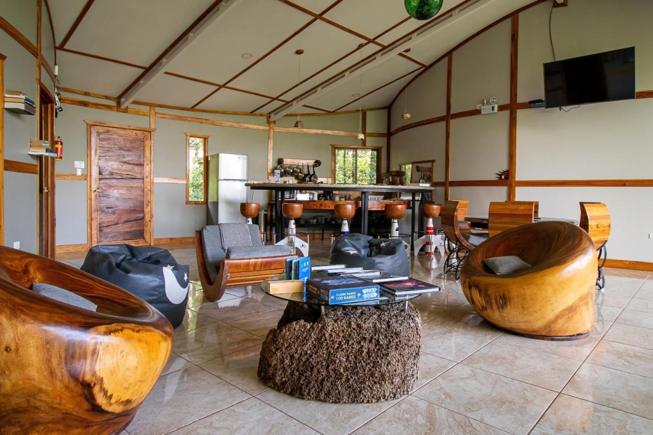 Moon Wonders Vacation House Monteverde Esterno foto