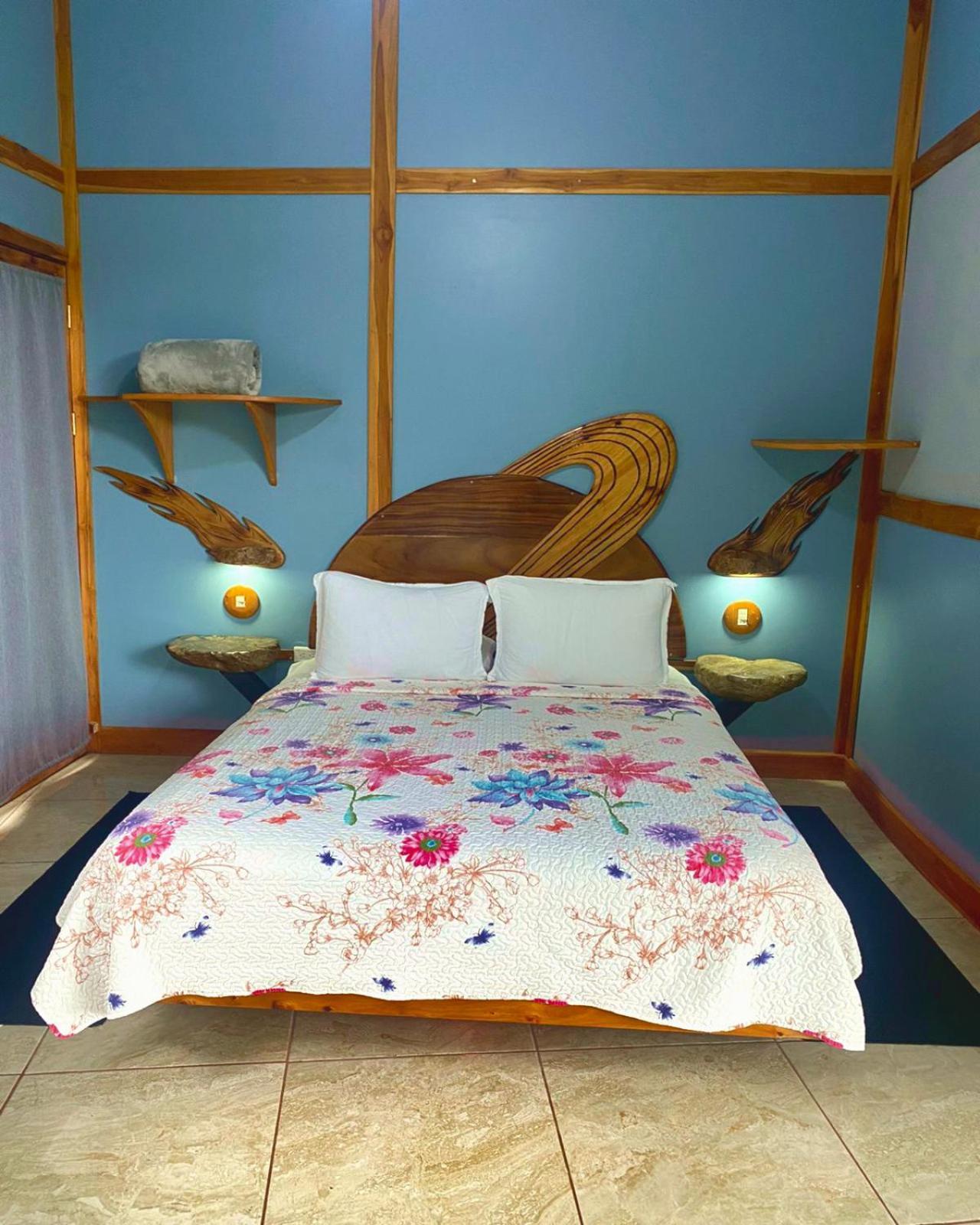 Moon Wonders Vacation House Monteverde Esterno foto